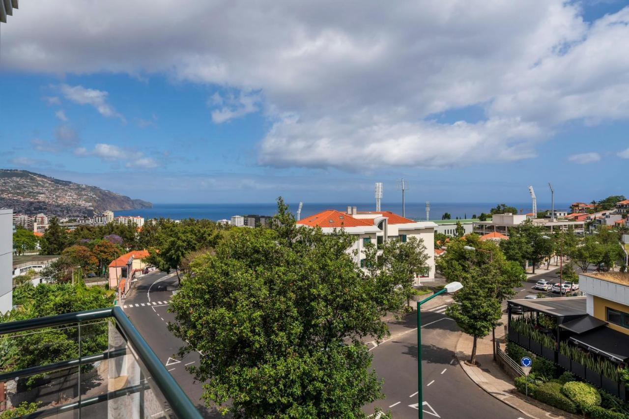 Barreiros III By An Island Apart Funchal  Luaran gambar